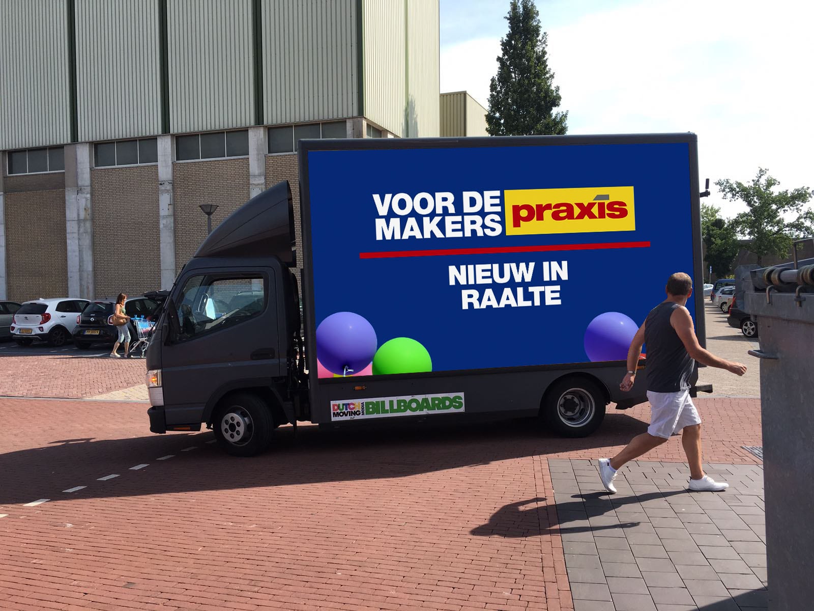 De-moving-led-truck-valt-op-bij-praxis