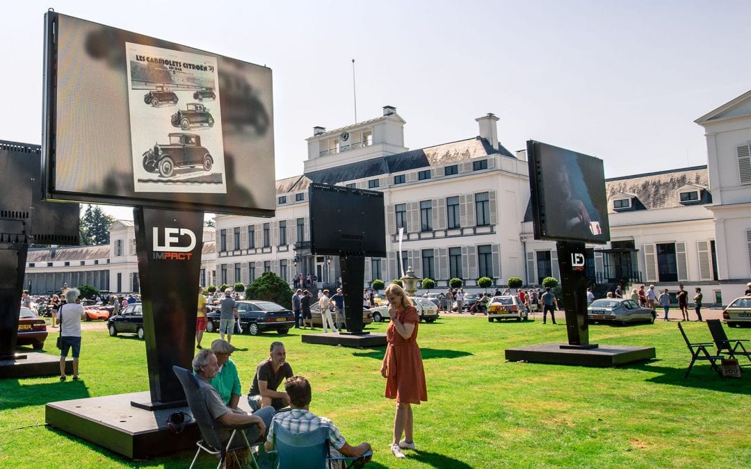 Paleis Soestdijk straalt met LED schermen tijdens Concours d’Elegance